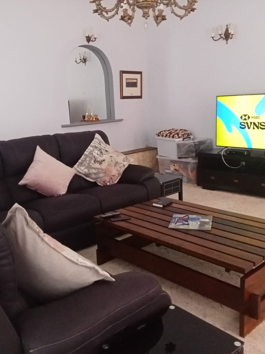 4 Bedroom Property for Sale in Bishops Bay Free State